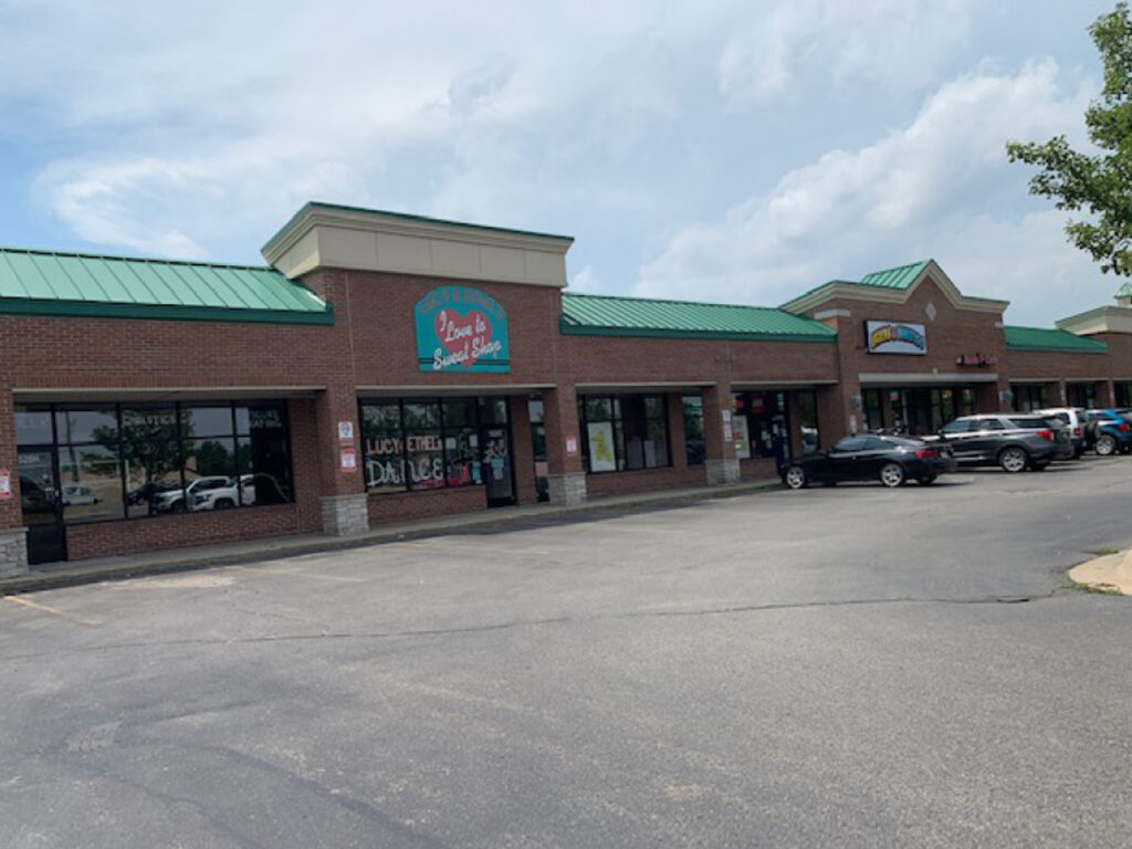 South Park Plaza Retail Center